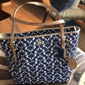 Coach Tote